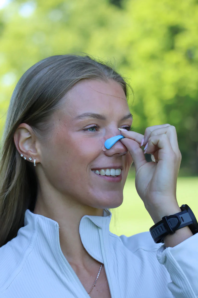 Introducing the Naze Magnetic Nasal Strip — a sleek, non-invasive solution that instantly opens your nasal passages to help you breathe deeper and feel more energised.
Transform your training sessions and recovery with Naze Magnetic Active Strips - the game-changing solution that optimizes your breathing for peak athletic performance. Engineered with advanced magnetic technology, these strips don't just open your airways - they revolutionize how you train & recover.